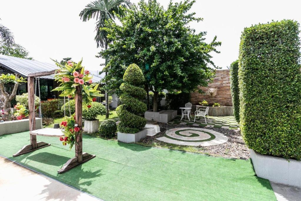 Oyo 75305 T Park Pak Chong Hotel Mu Si Exterior photo